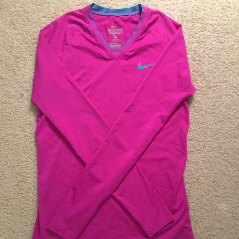 Nike dry-fit workout top